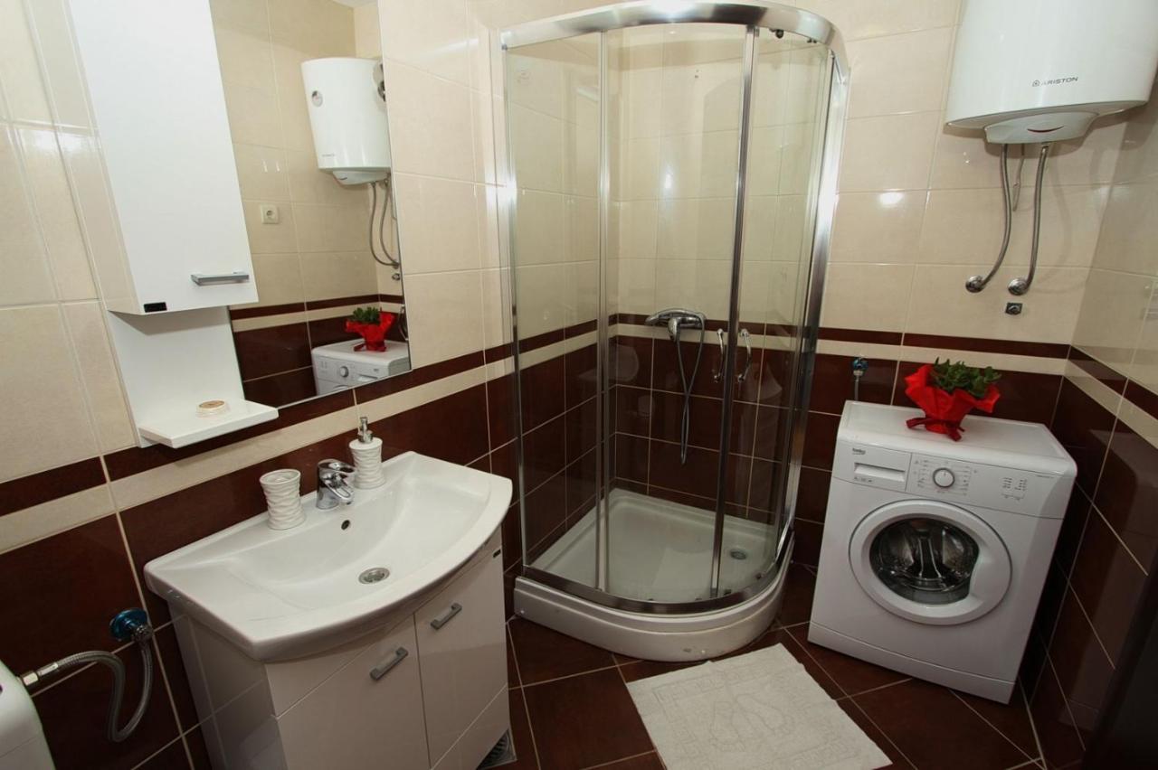 בודווה Luxury Apartment Big Blue מראה חיצוני תמונה